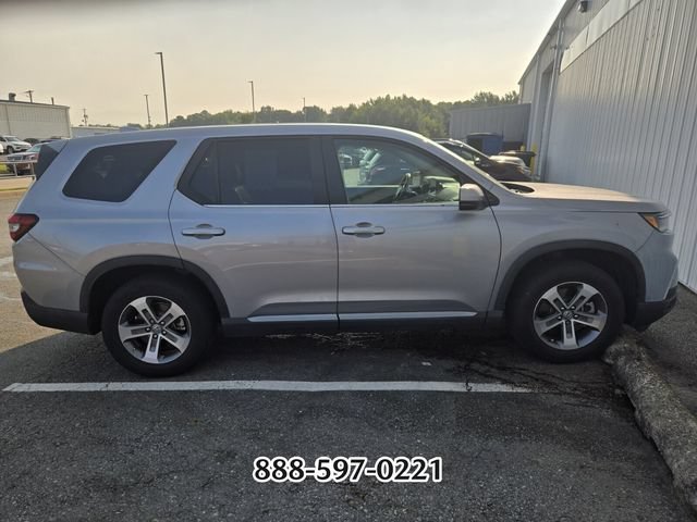 Used 2024 Honda Pilot EX-L image 6