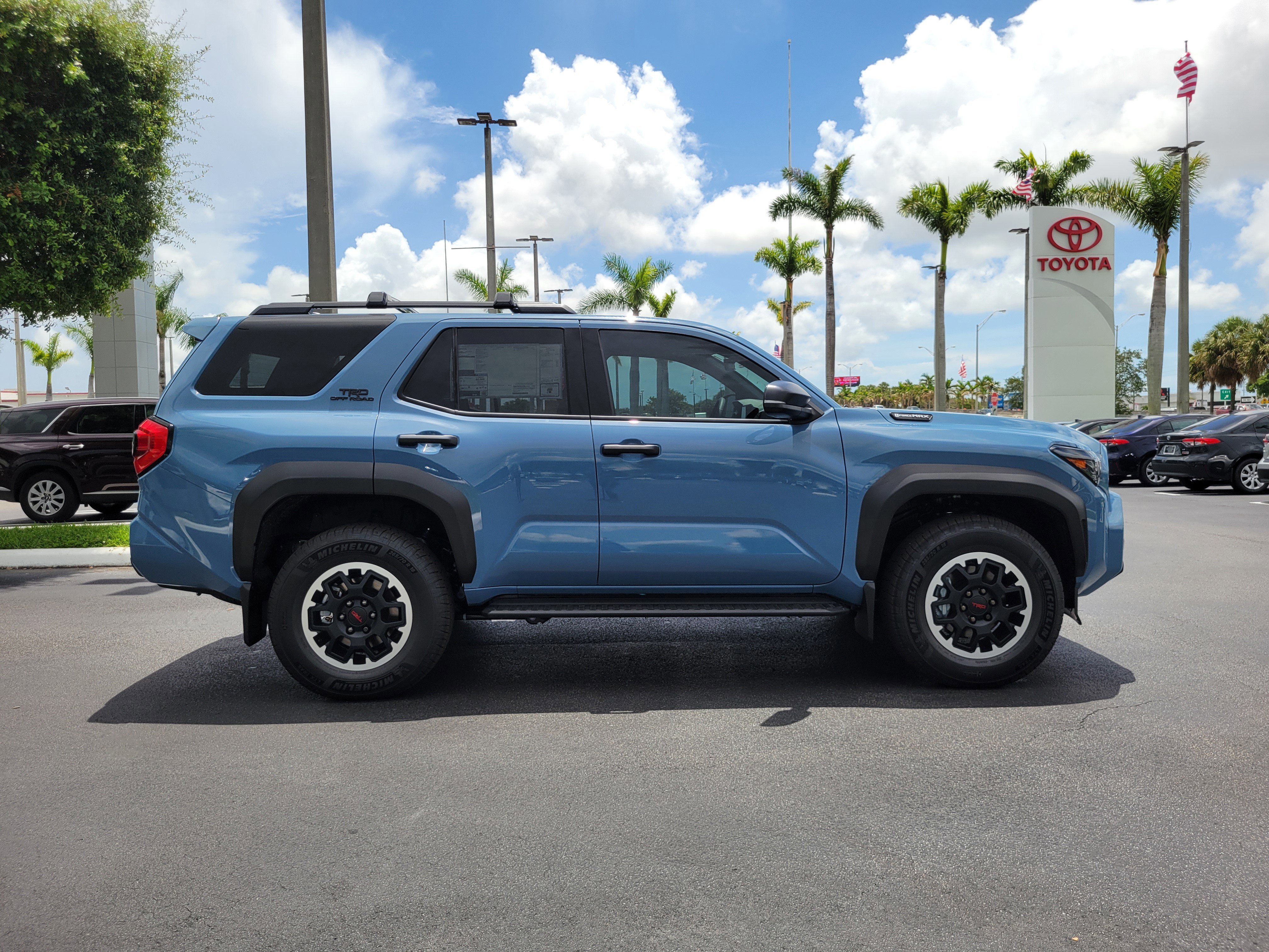 Used 2025 Toyota 4Runner 4WD image 13