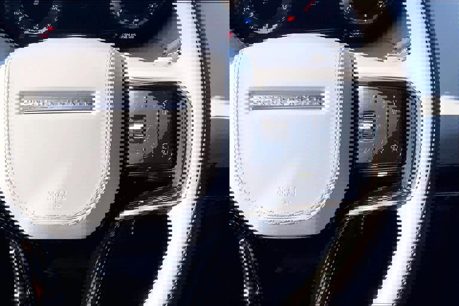 Used 2024 Land Rover Range Rover Sport Dynamic SE image 24