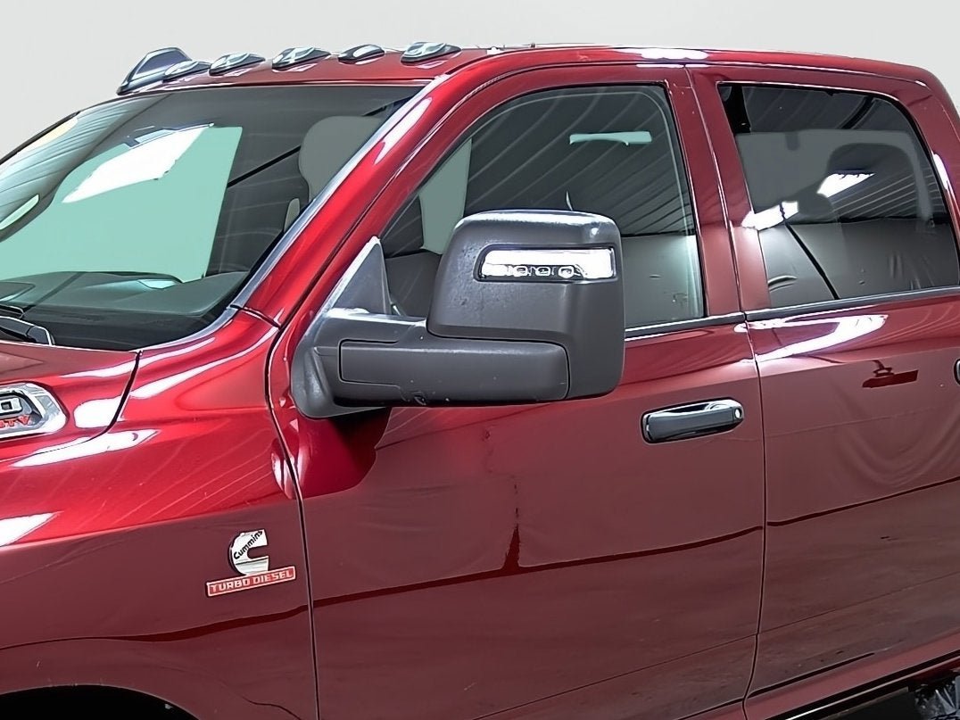 Used 2024 RAM 3500 Tradesman w/ Chrome Appearance Group AWD/4WD image 8