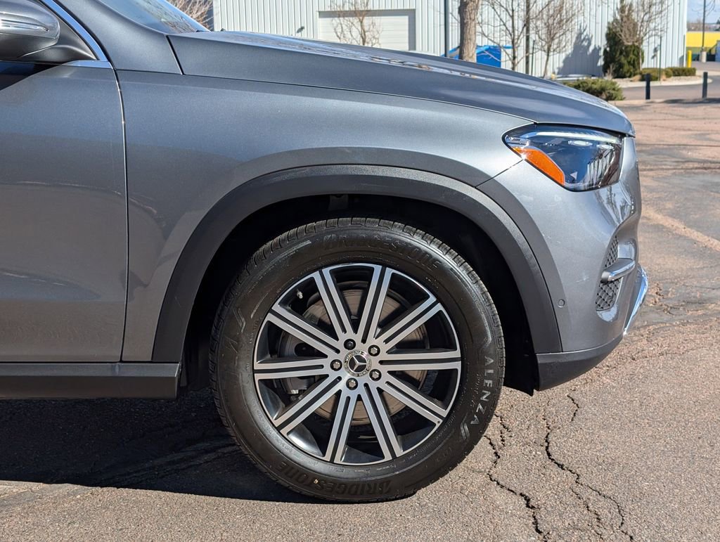 Used 2025 Mercedes-Benz GLE 450e 4MATIC image 9