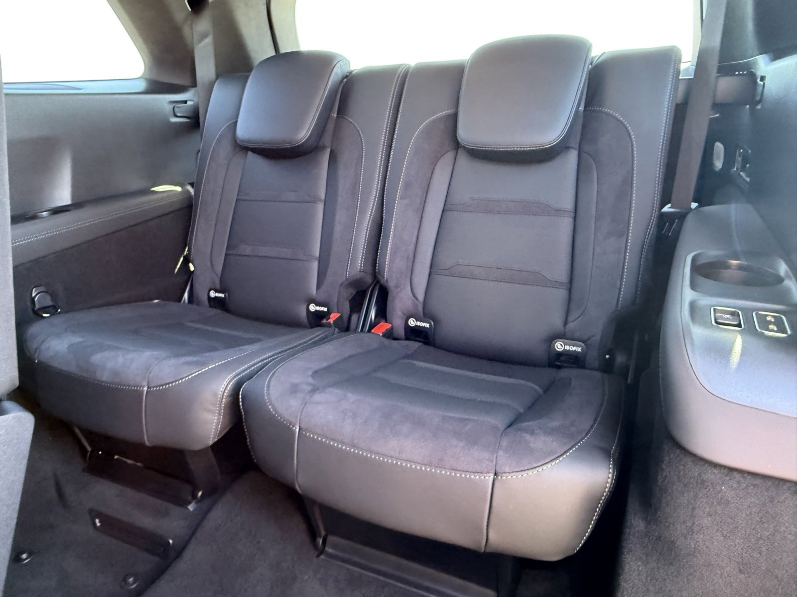 New 2026 Mercedes-Benz GLS 63 AMG 4MATIC image 29