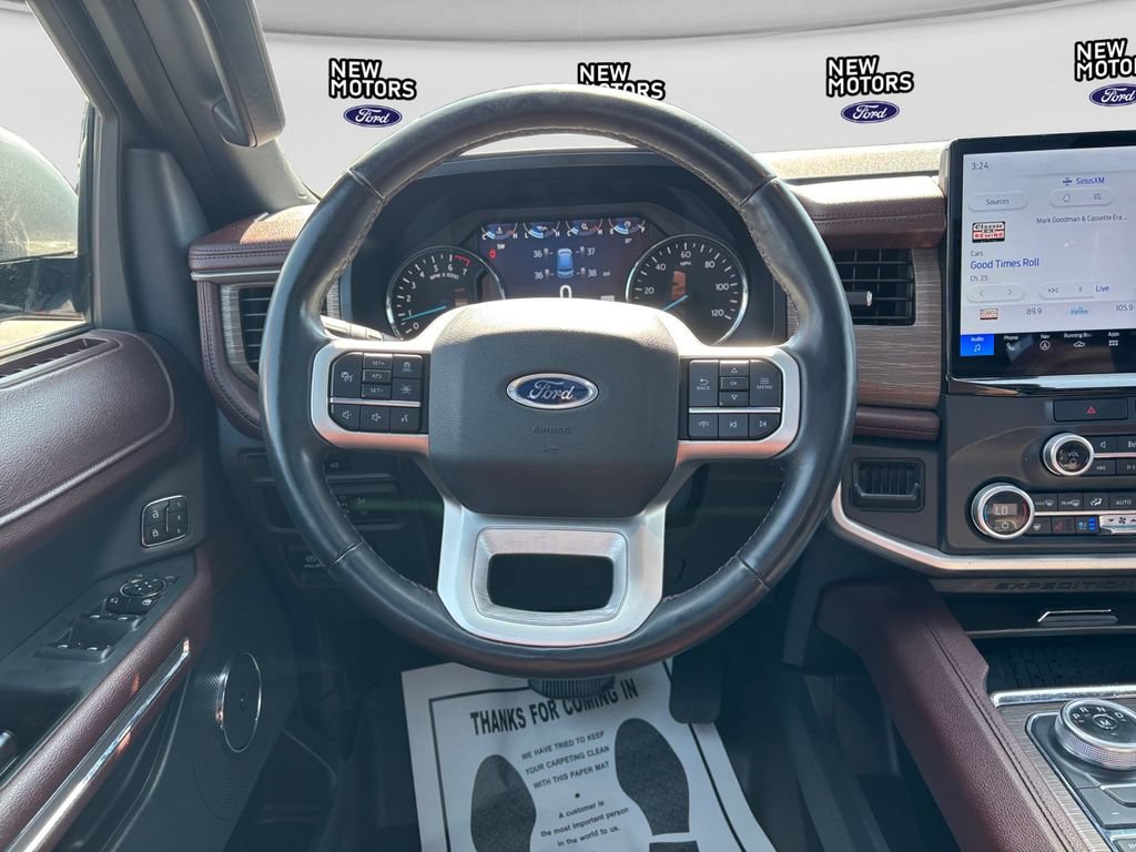 Used 2022 Ford Expedition Limited AWD/4WD image 13