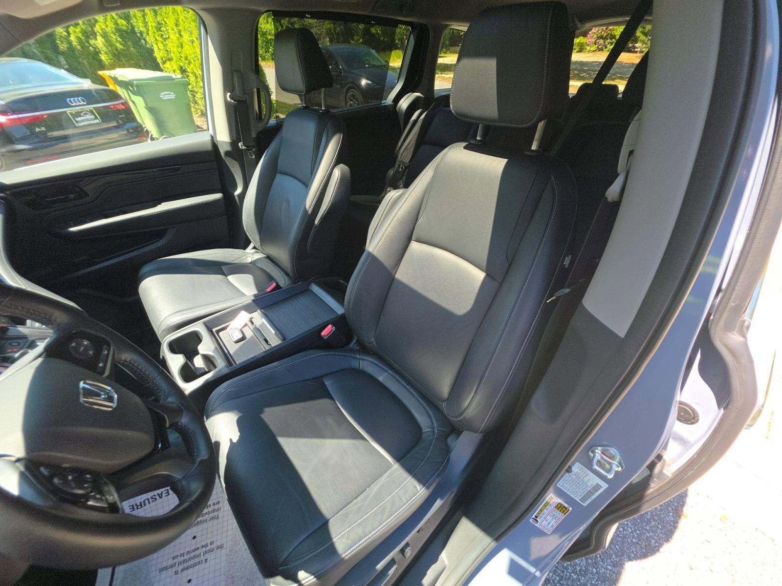 Used 2024 Honda Odyssey Touring image 6