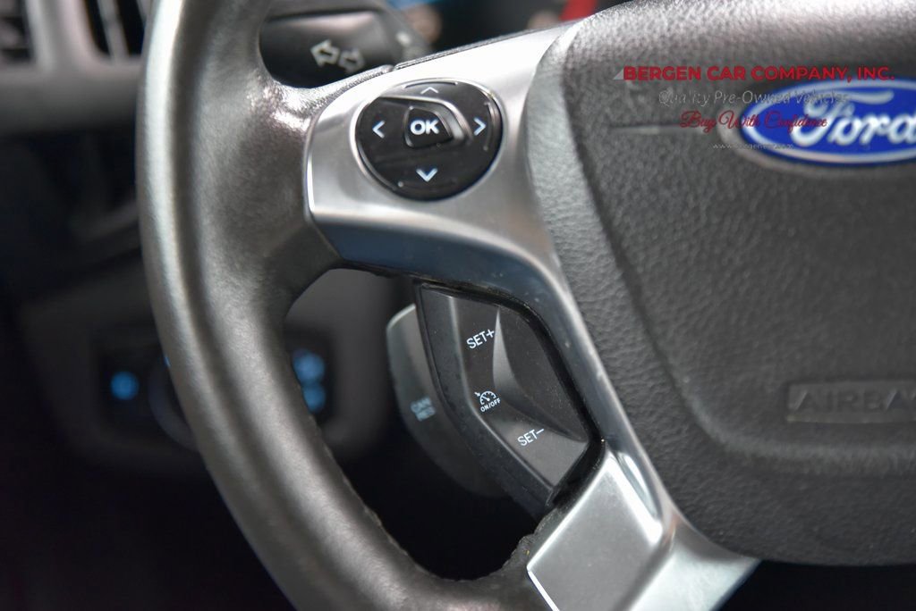 Used 2016 Ford Transit Connect XLT image 20