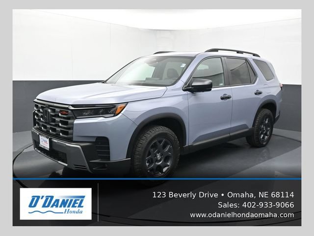 Used 2026 Honda Pilot TrailSport image 1