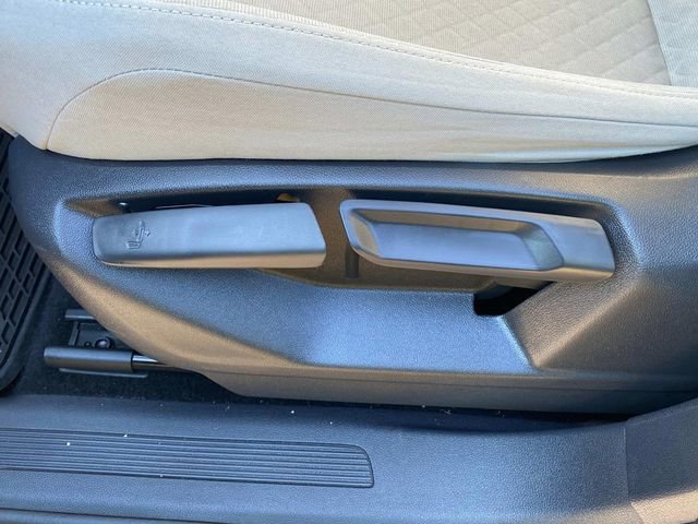 Used 2020 Volkswagen Tiguan S image 15