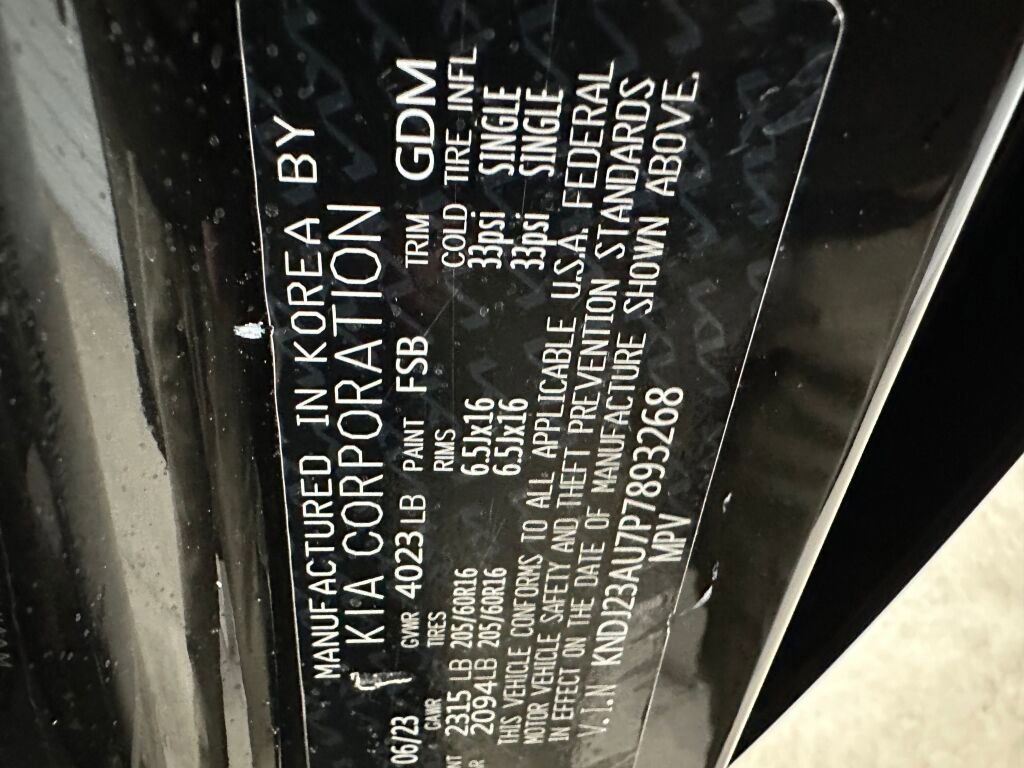 Used 2023 Kia Soul LX image 34