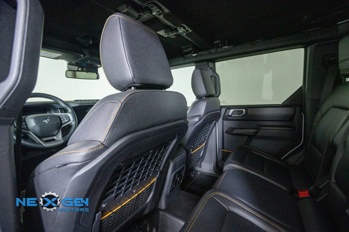 Used 2024 Ford Bronco Badlands AWD/4WD image 28