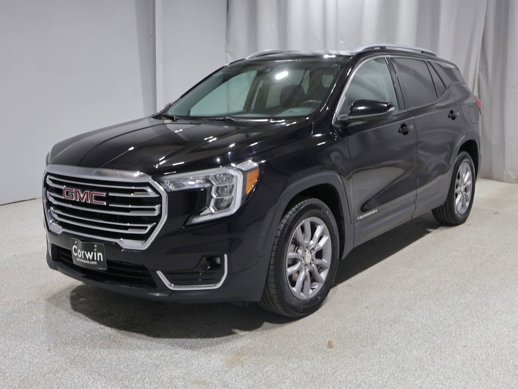 Used 2024 GMC Terrain SLT AWD/4WD image 7