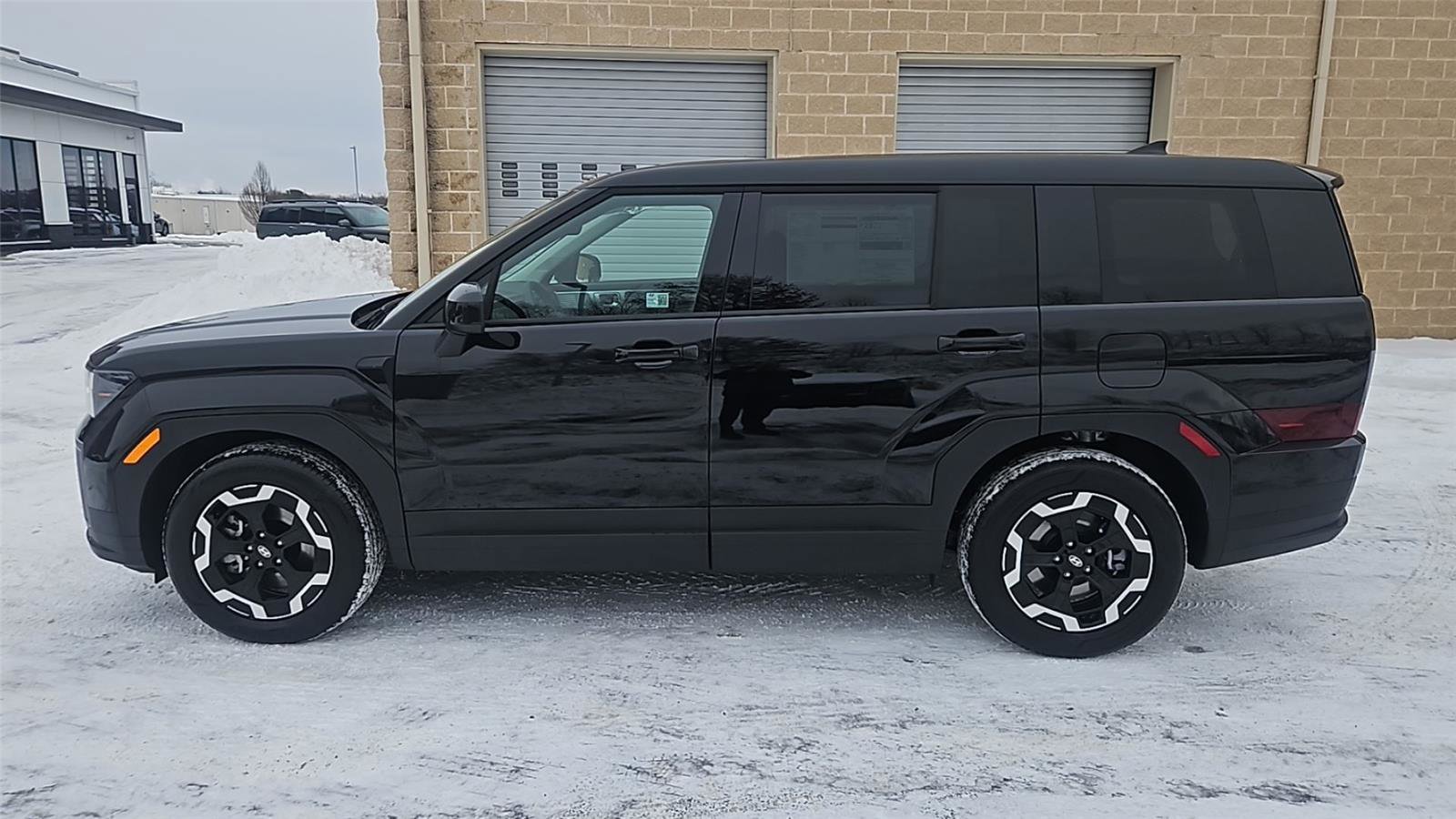 New 2026 Hyundai Santa Fe SE image 4