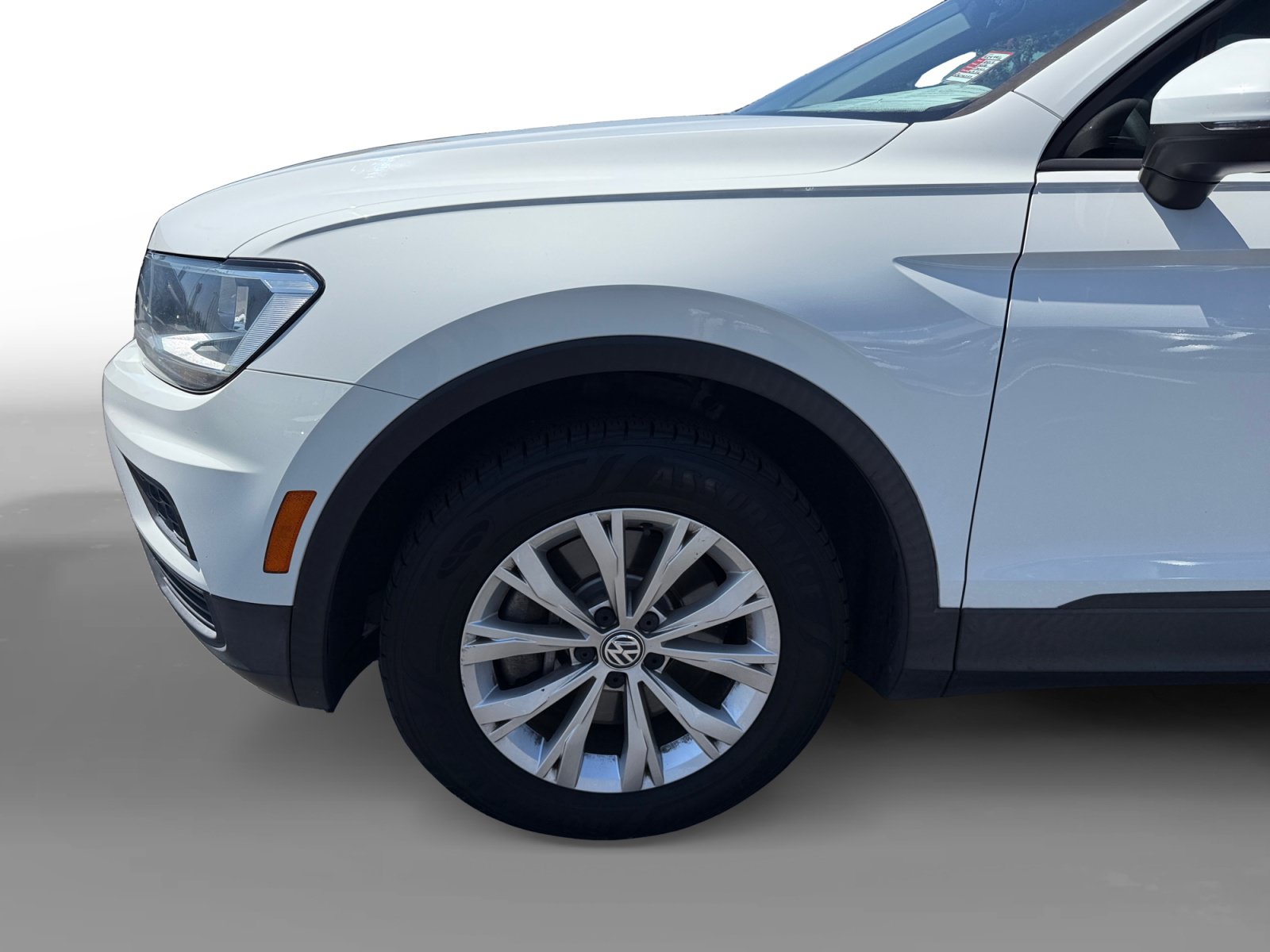 Used 2019 Volkswagen Tiguan S FWD image 9