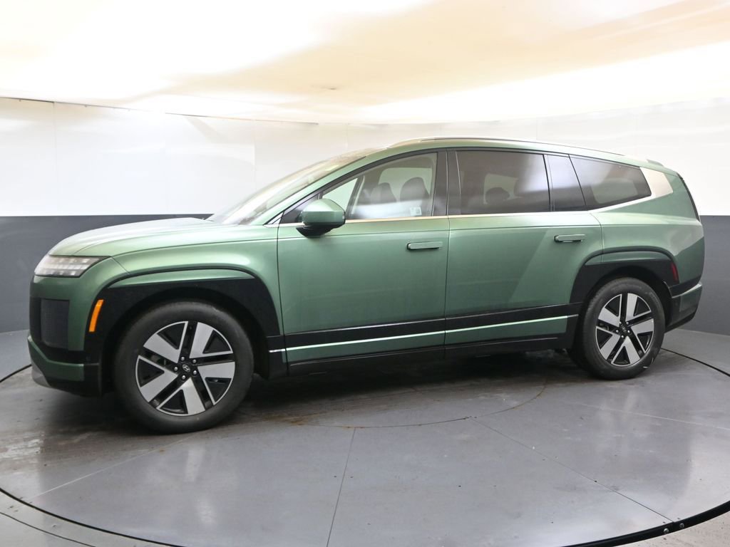 Used 2026 Hyundai Ioniq 9 SEL image 2