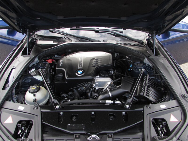 Used 2015 BMW 528i Sedan RWD image 33
