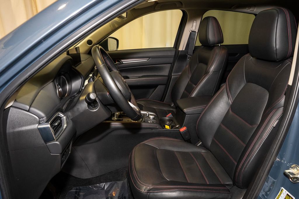 Used 2024 MAZDA CX-5 Carbon Edition image 11