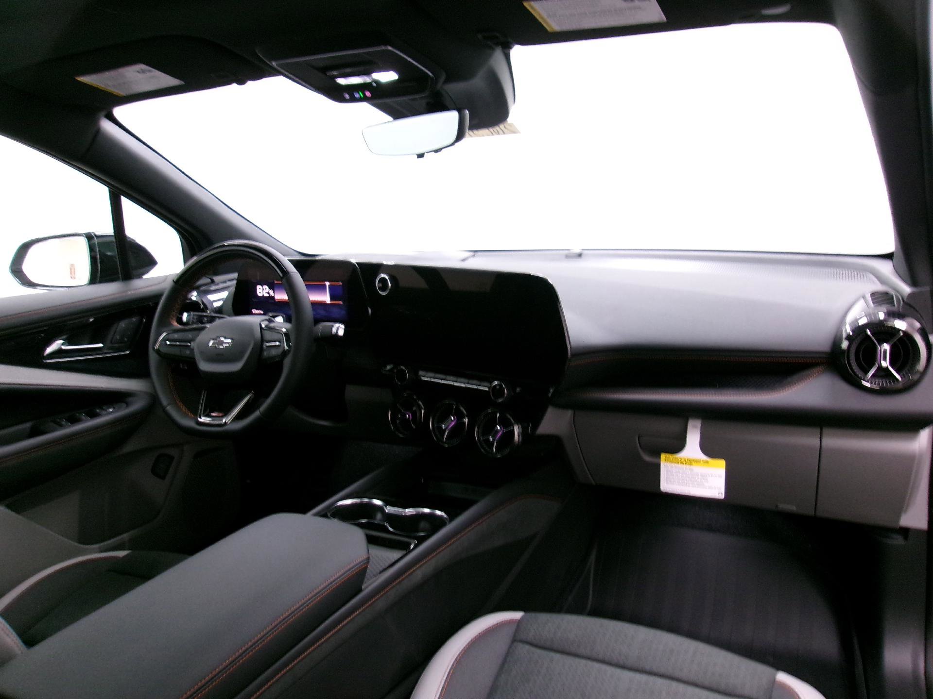 New 2026 Chevrolet Blazer EV SS AWD/4WD image 3
