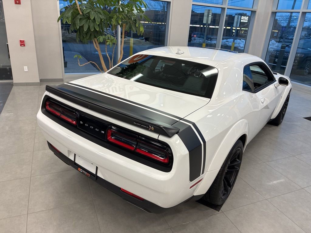Used 2022 Dodge Challenger R/T Scat Pack RWD image 10