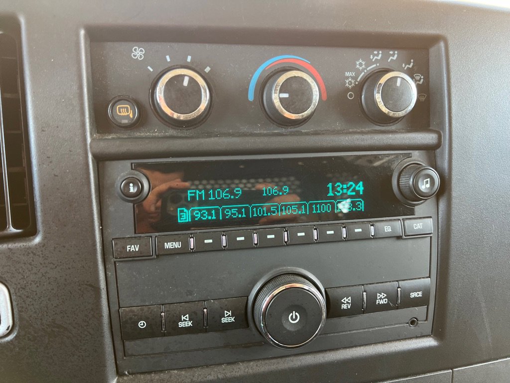 Used 2021 GMC Savana 2500 w/ Driver Convenience Package image 21