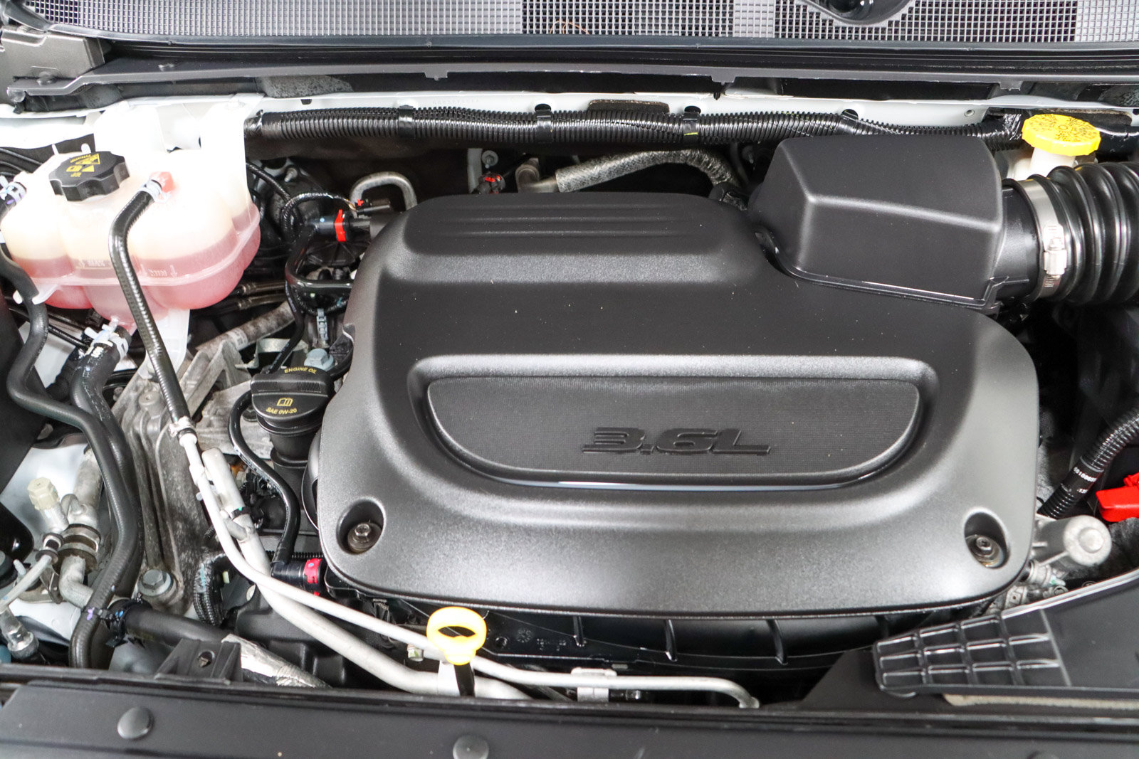 Used 2023 Chrysler Pacifica Touring-L FWD image 31
