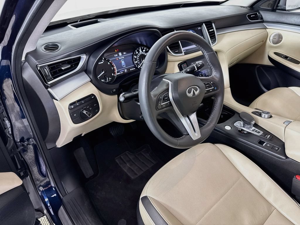 Used 2021 INFINITI QX50 Sensory AWD/4WD image 9