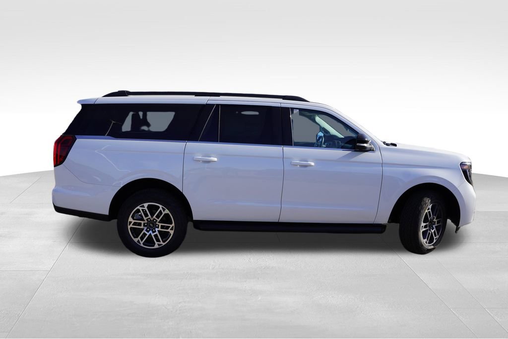 New 2026 Ford Expedition Max Active AWD/4WD image 2
