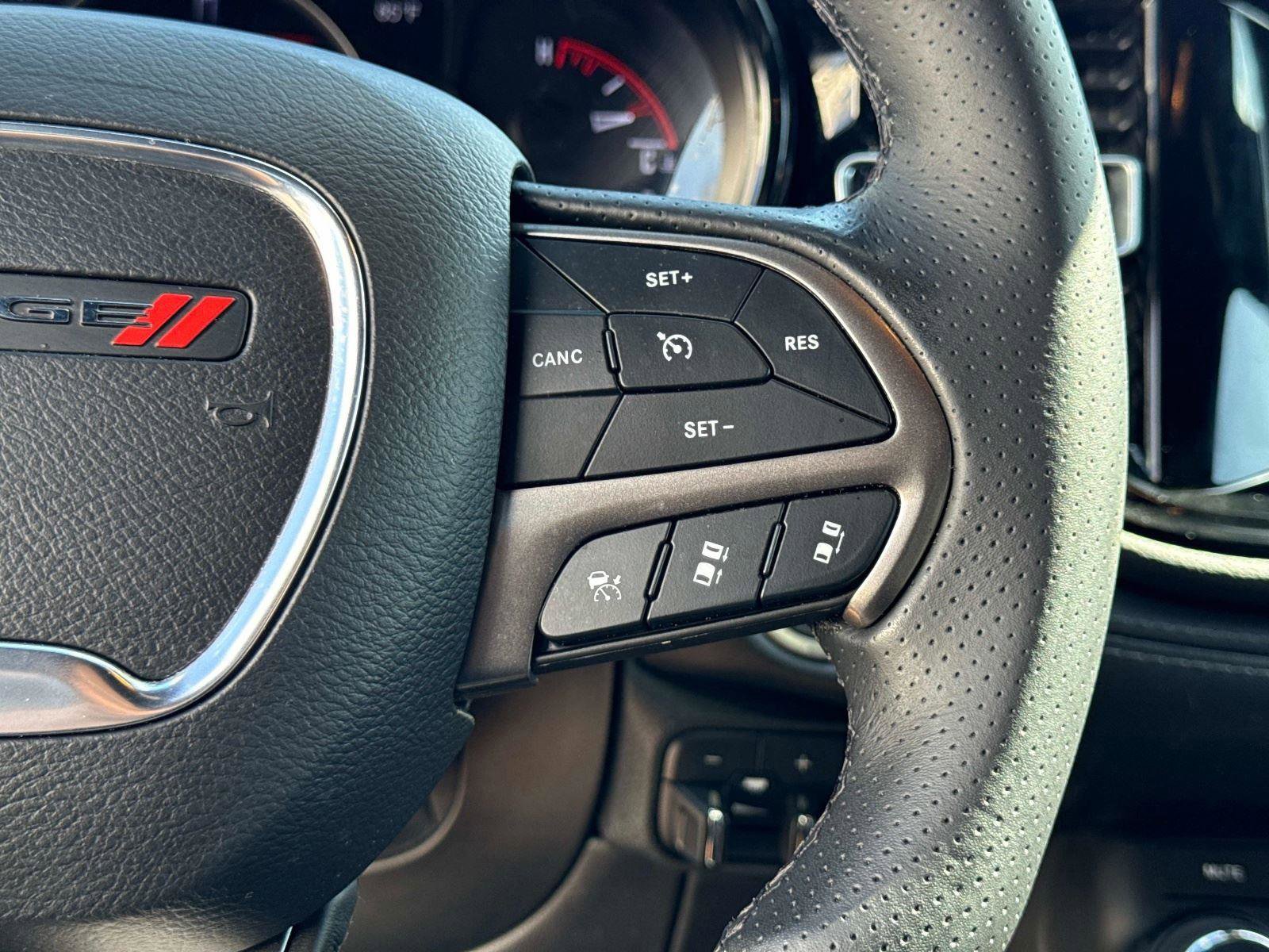 Used 2023 Dodge Durango SXT Launch Edition RWD image 27