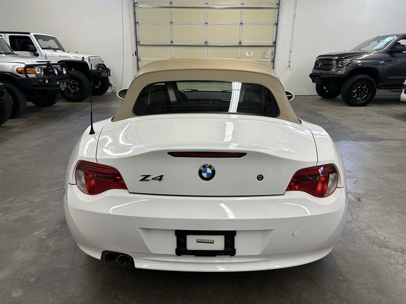 Used 2007 BMW Z4 3.0si RWD image 40