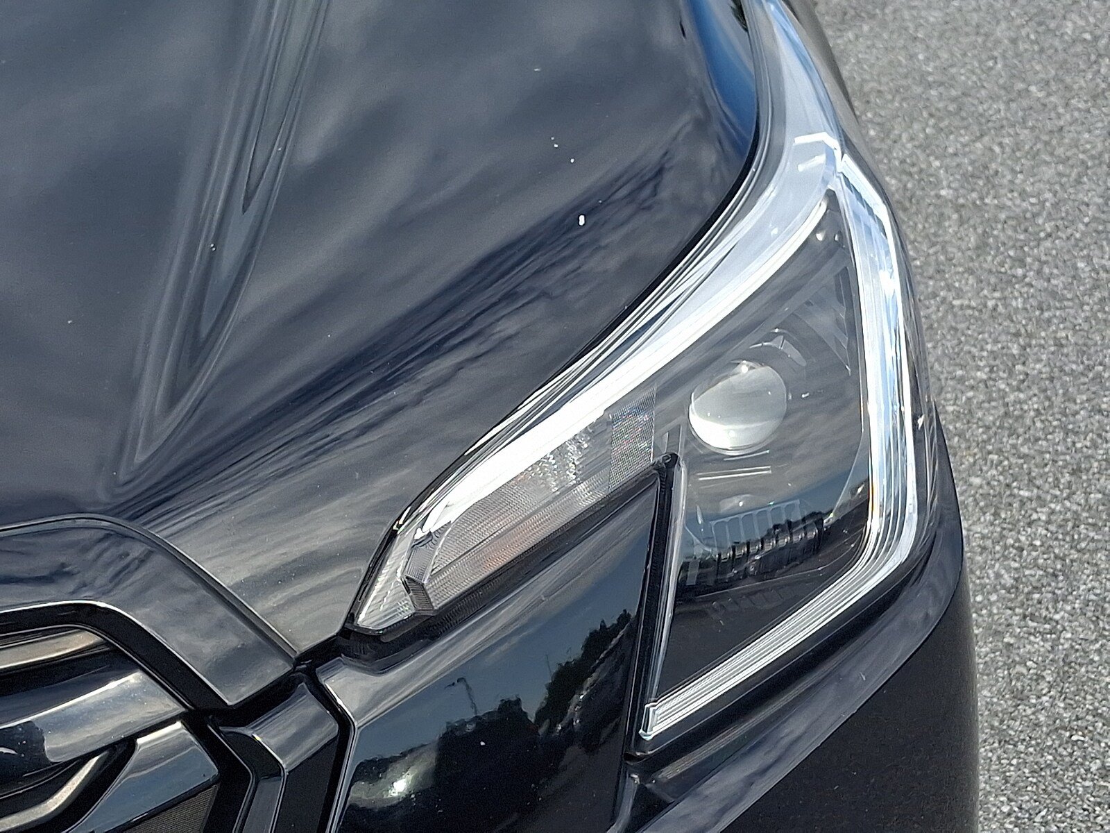 Certified 2023 Subaru Forester Premium AWD/4WD image 9