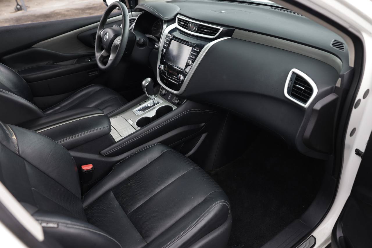 Used 2015 Nissan Murano S FWD image 18