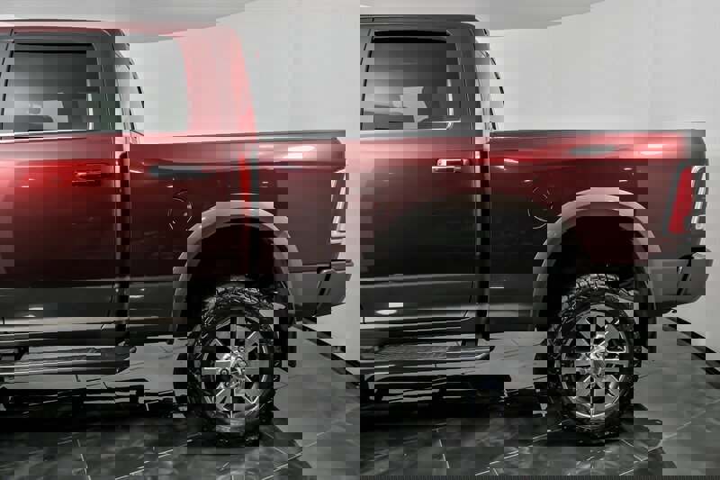 Used 2018 RAM 3500 Laramie Longhorn w/ Longhorn Southfork Package image 8