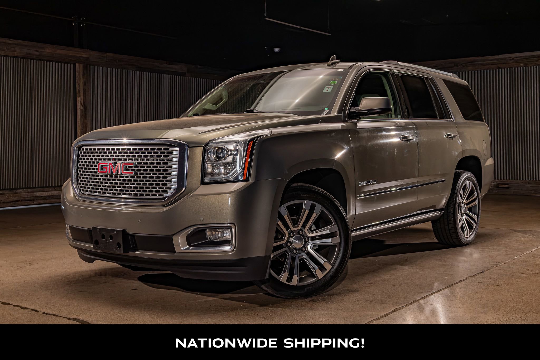 Used 2017 GMC Yukon Denali w/ Open Road Package AWD/4WD image 4