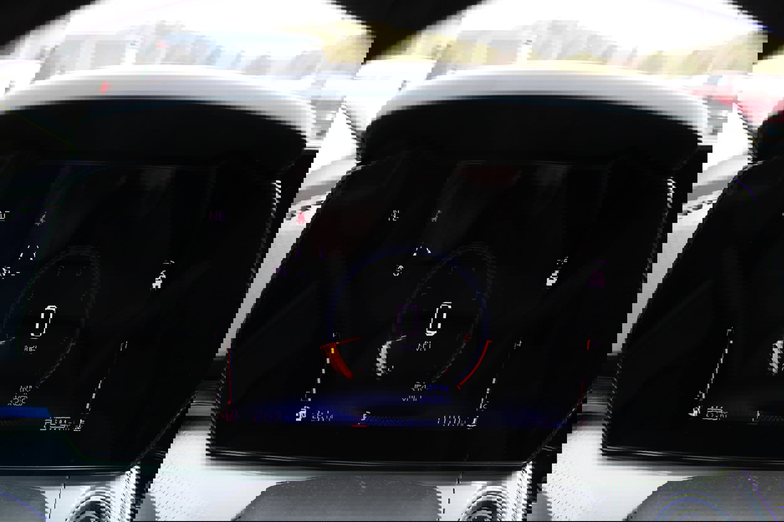 Used 2025 Chevrolet Trax LT w/ LT Convenience Package image 19