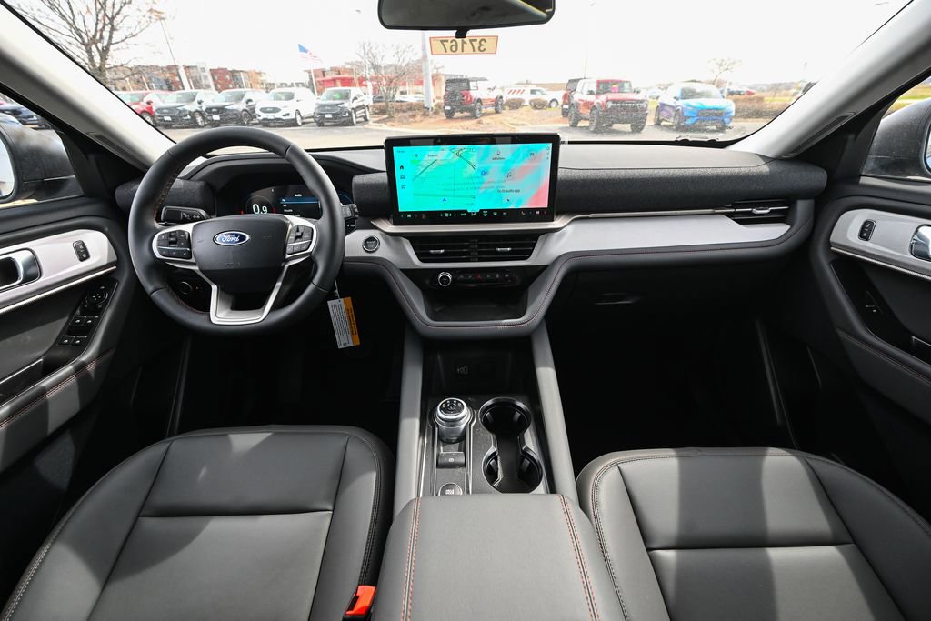 New 2026 Ford Explorer Active w/ Active Comfort Package image 28
