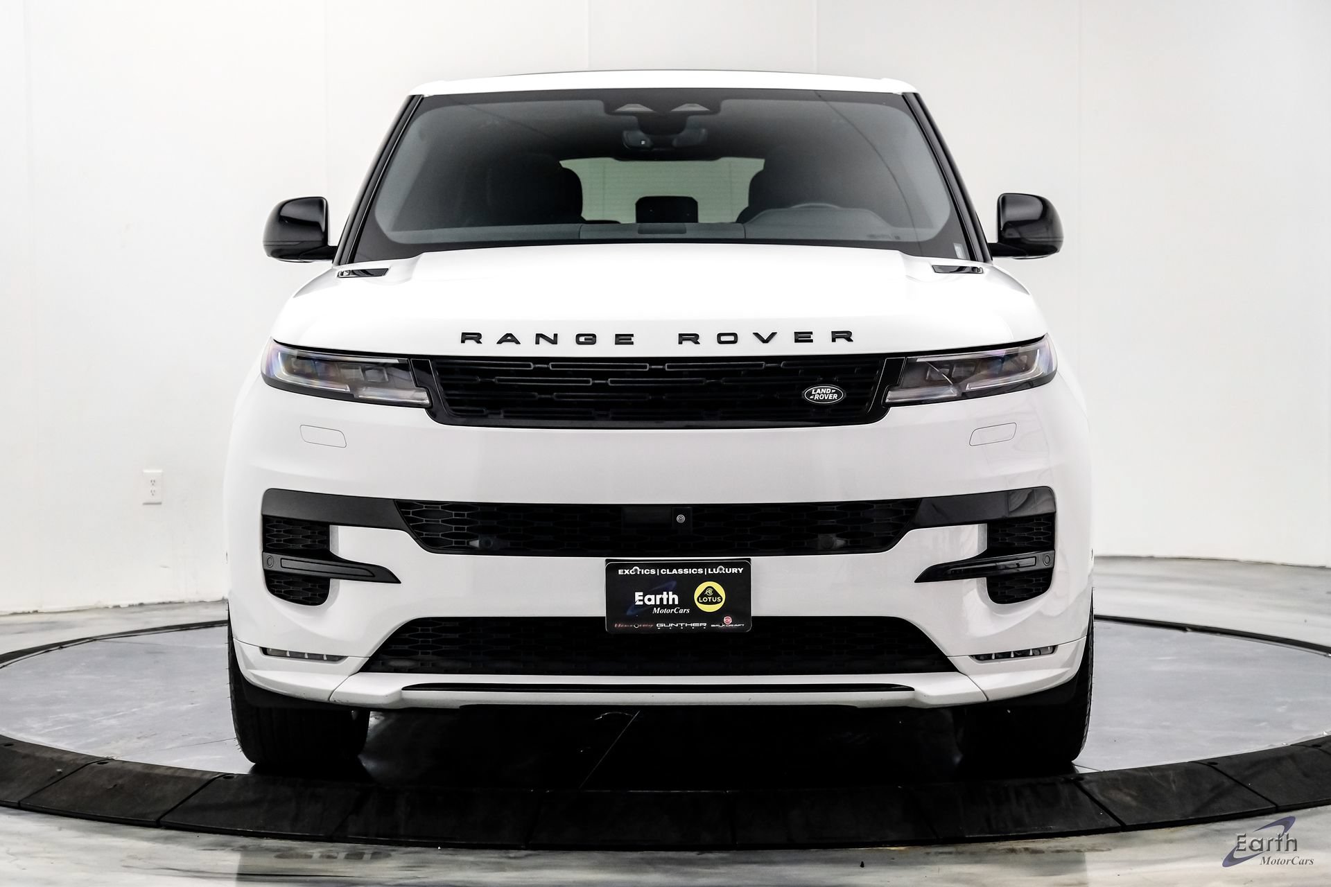 Used 2024 Land Rover Range Rover Sport Dynamic SE AWD/4WD image 28