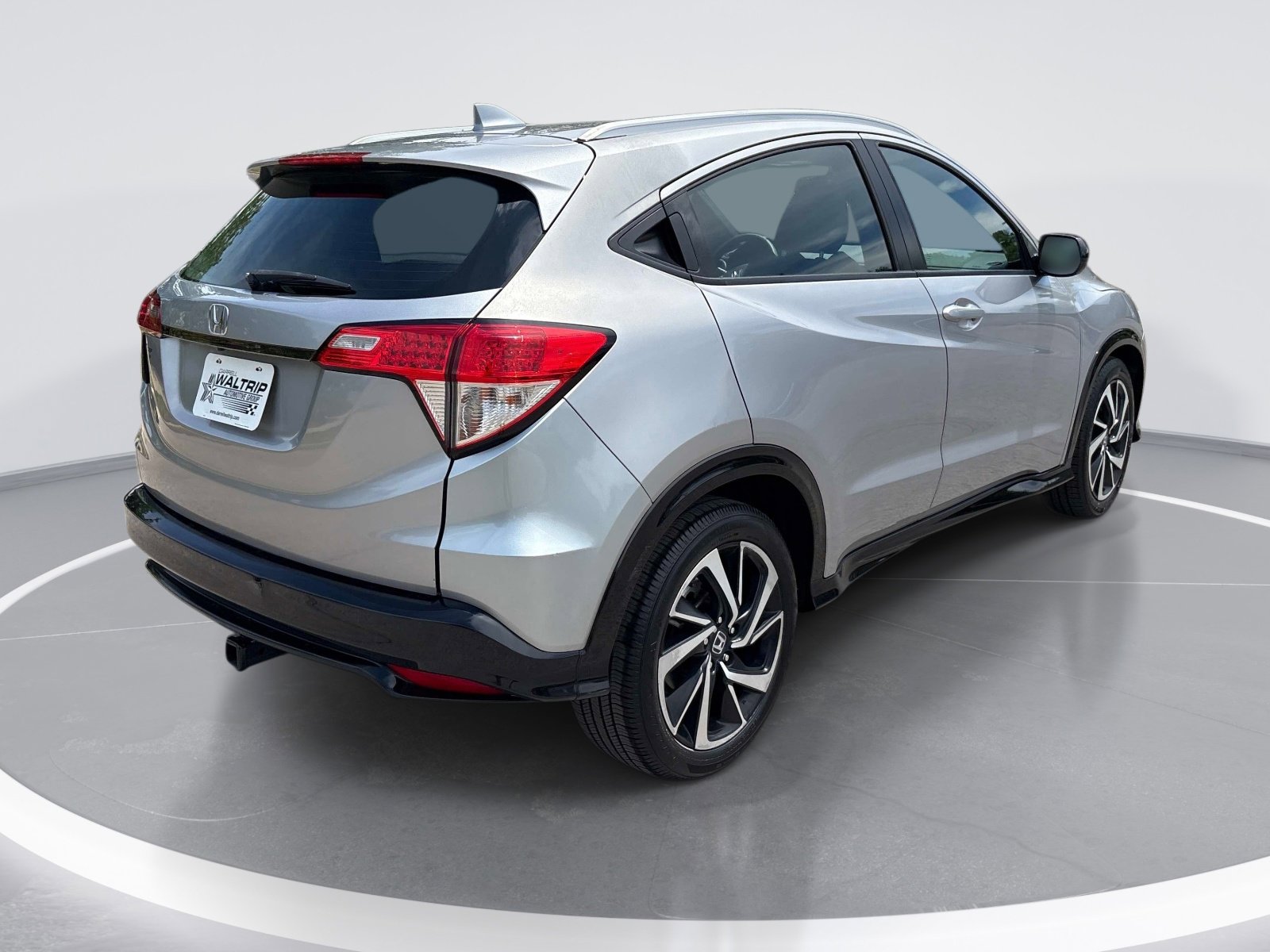Used 2019 Honda HR-V Sport image 8