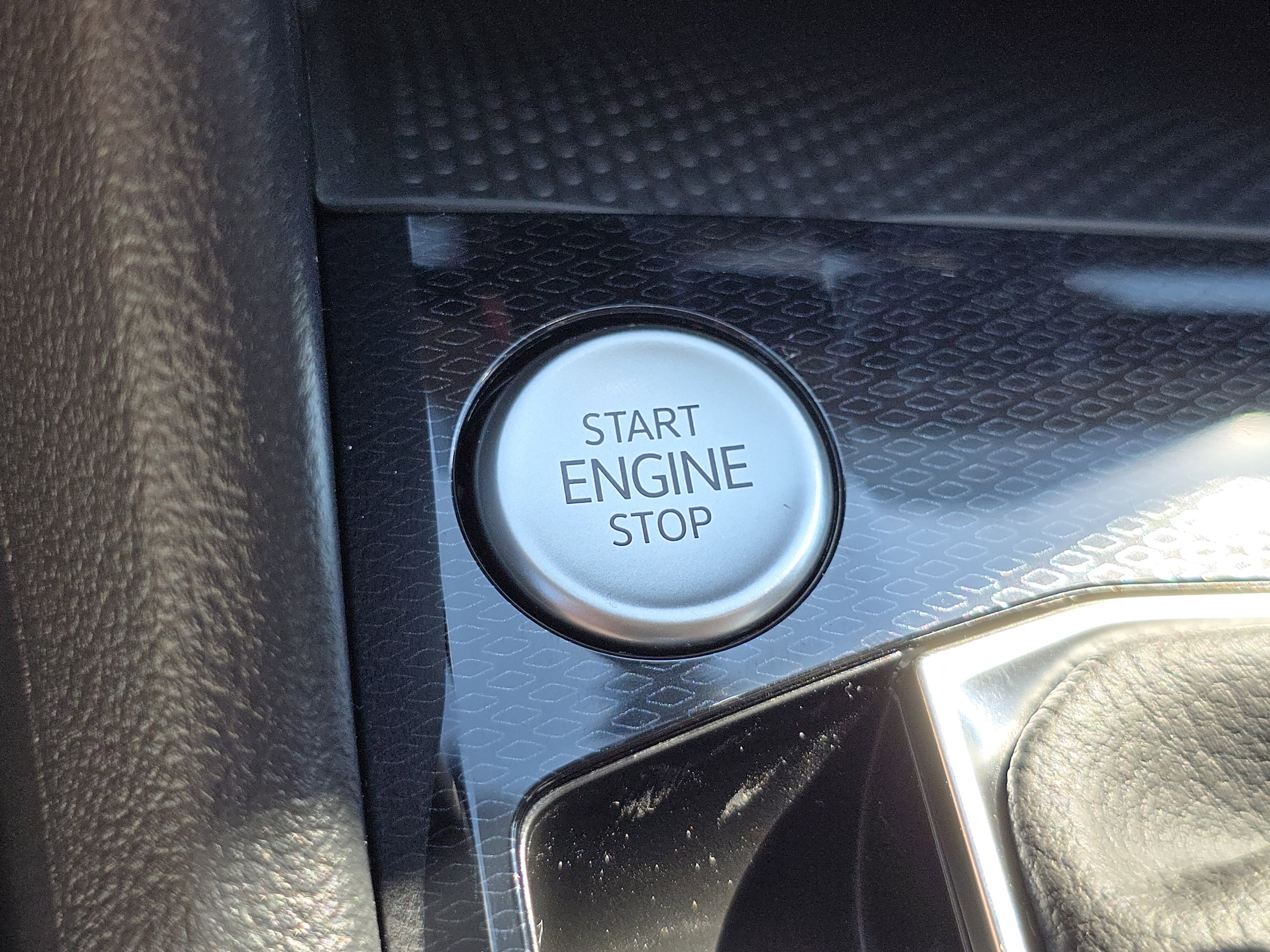 New 2025 Volkswagen Taos S image 12