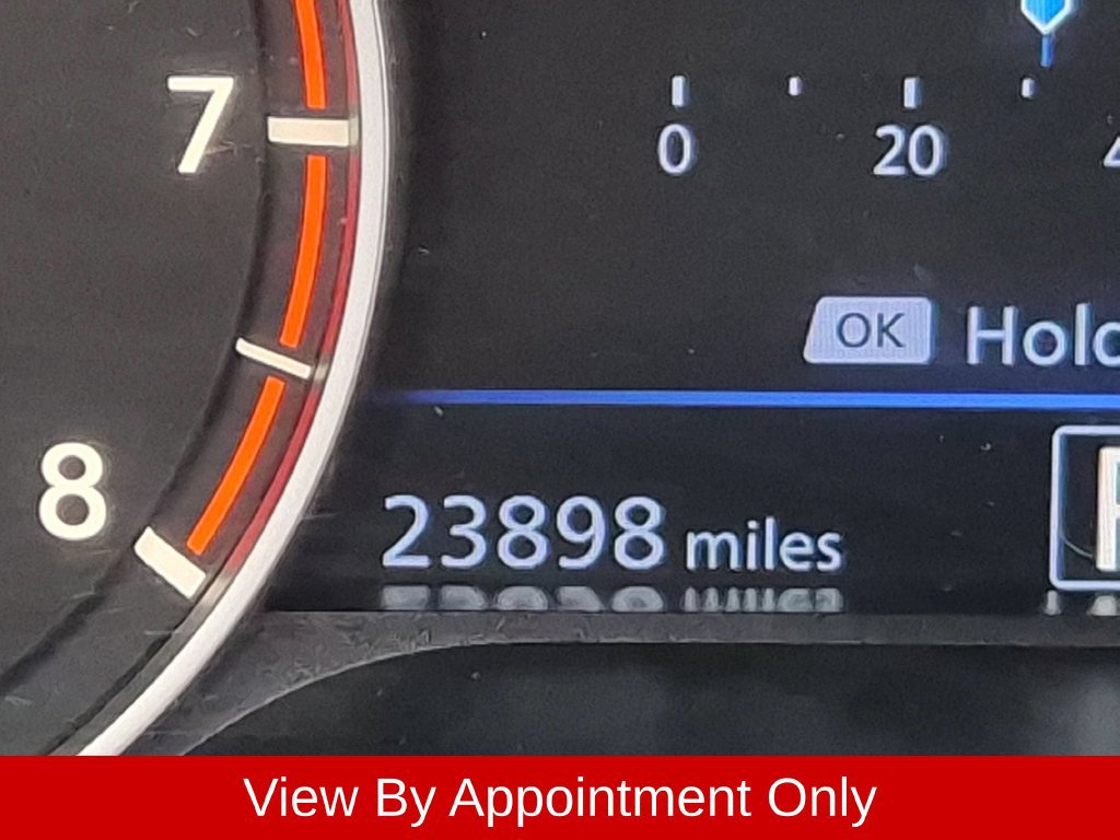 Used 2025 Nissan Altima 2.5 SR FWD image 16