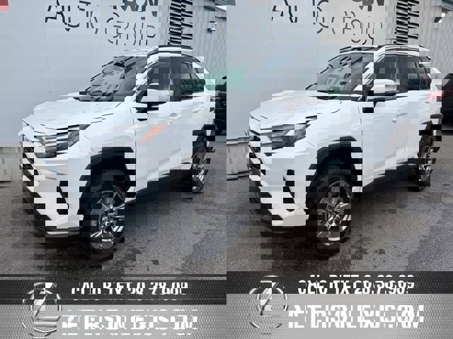 Used 2025 Toyota RAV4 XLE image 7