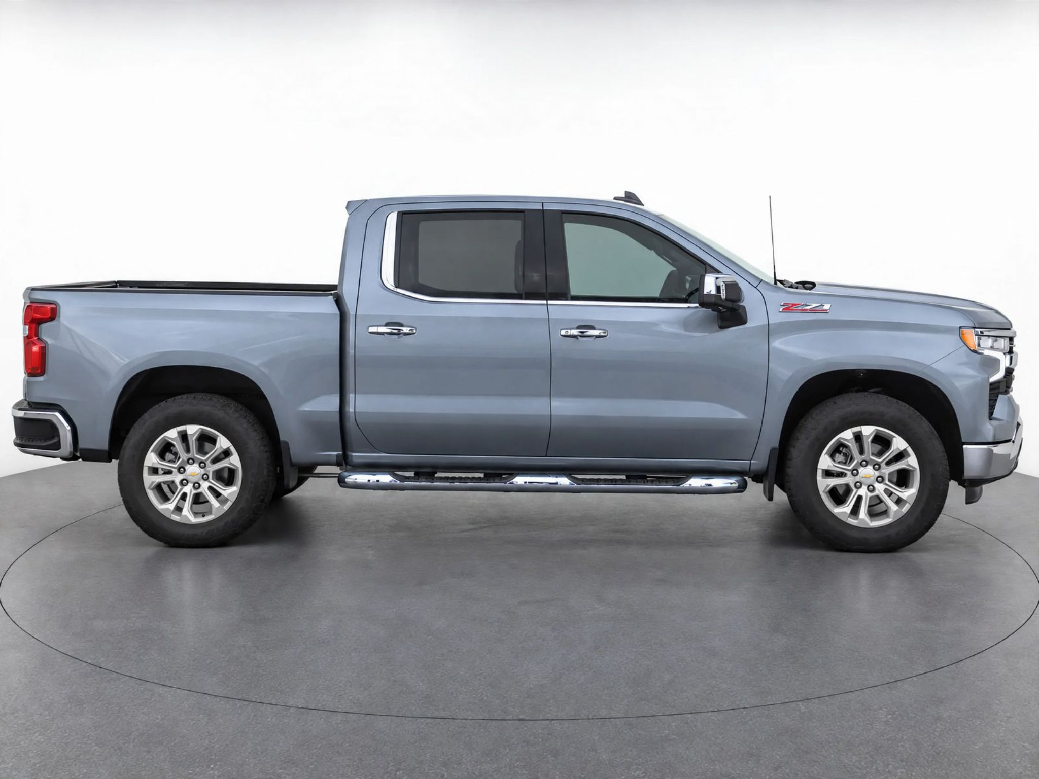 Used 2026 Chevrolet Silverado 1500 LTZ w/ LTZ Premium Package AWD/4WD image 8