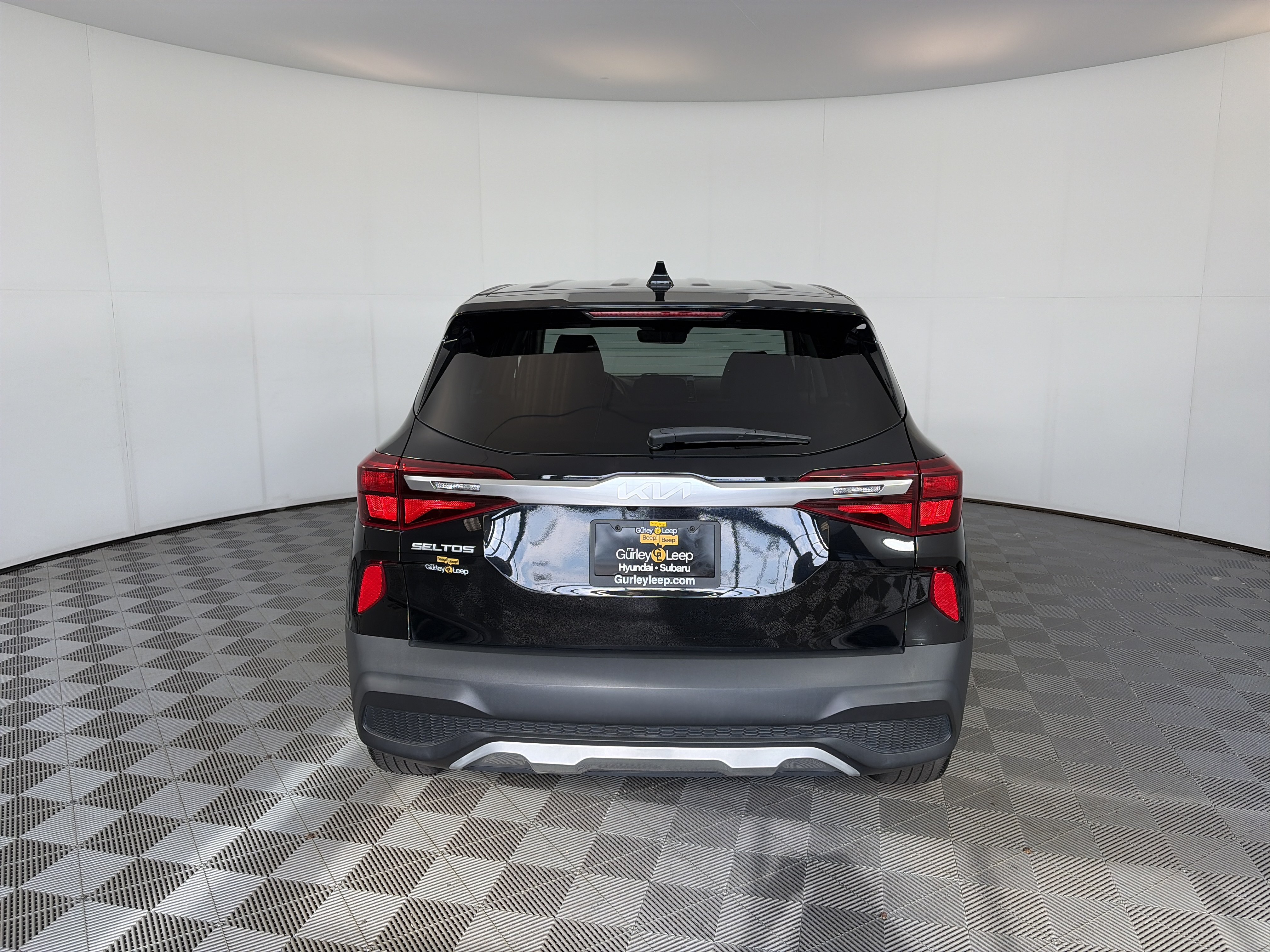Used 2023 Kia Seltos LX AWD/4WD image 9