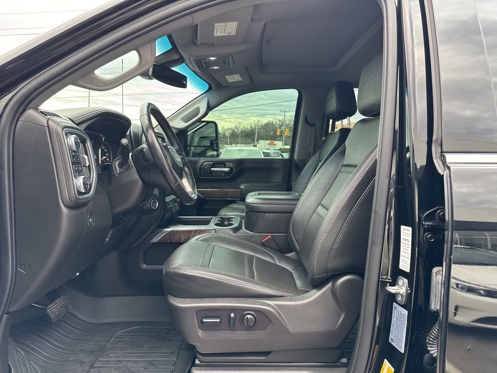 Used 2022 GMC Sierra 2500 Denali image 14