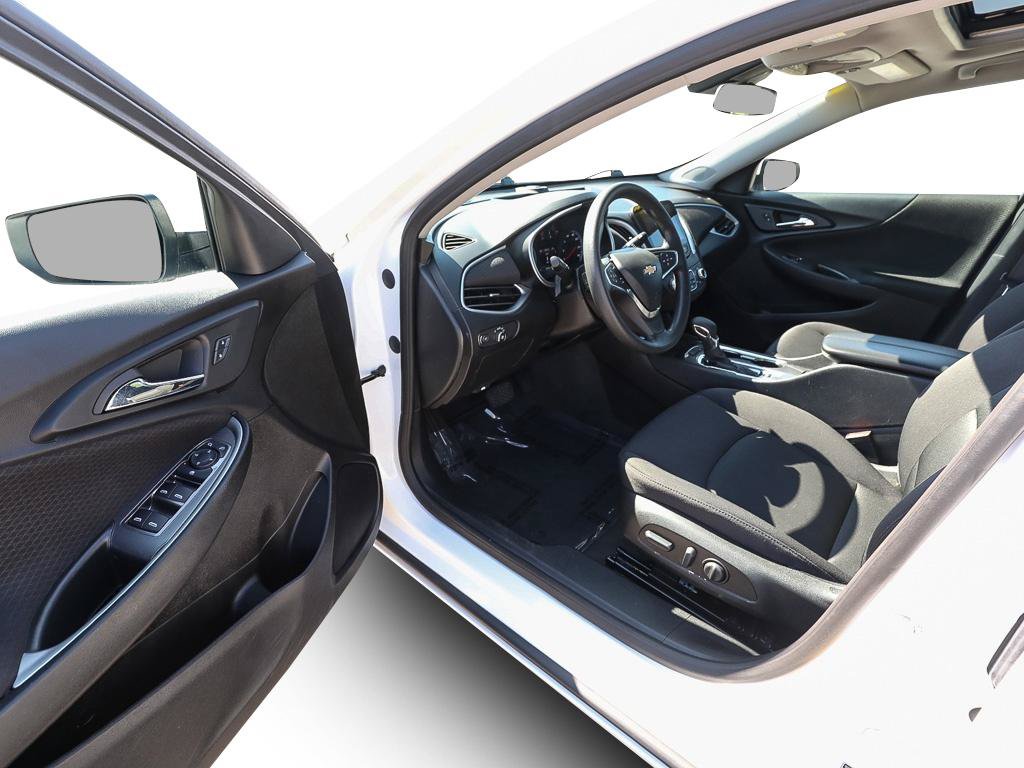 Used 2024 Chevrolet Malibu LT FWD image 11