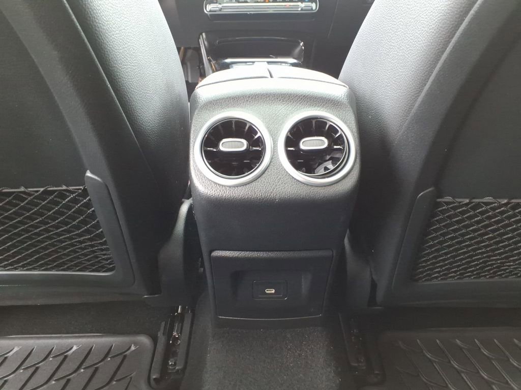 Certified 2024 Mercedes-Benz CLA 250 4MATIC image 29
