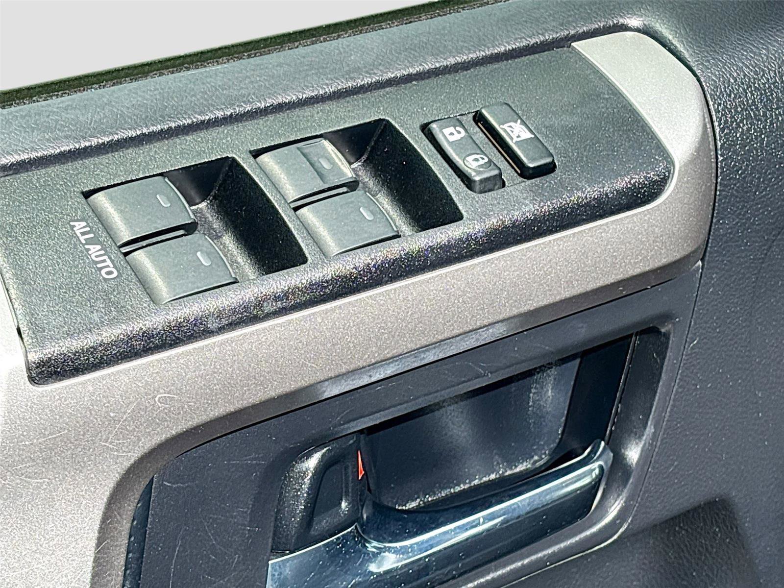 Used 2014 Toyota 4Runner SR5 Premium image 18