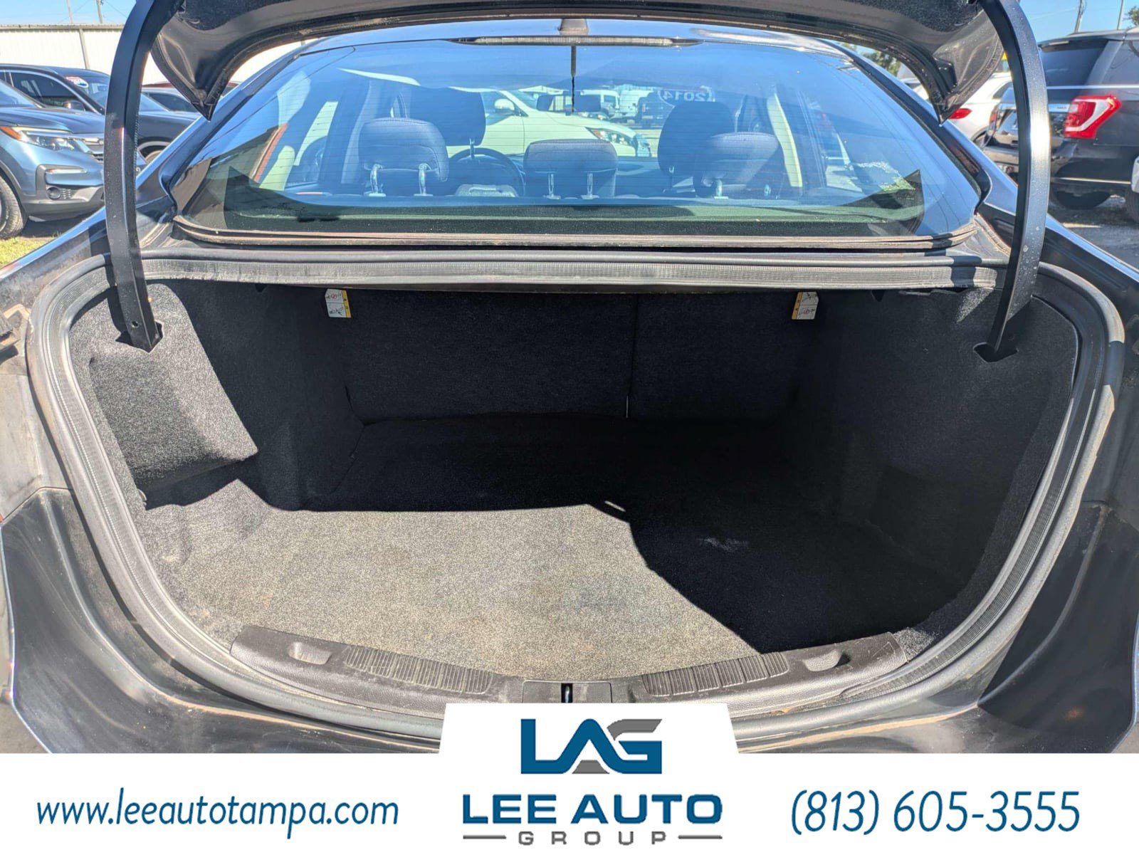 Used 2014 Ford Fusion SE w/ Equipment Group 201A FWD image 12
