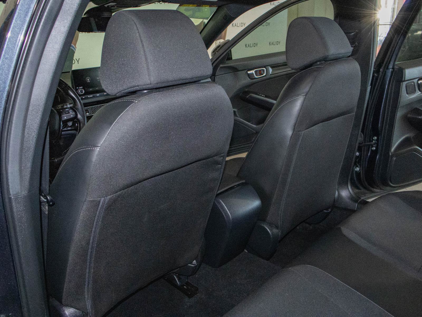 Used 2025 Honda Civic Sport image 9