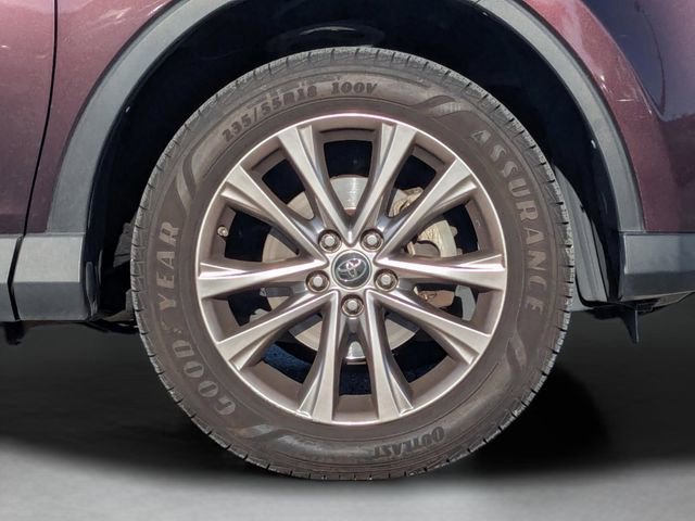 Used 2016 Toyota RAV4 Limited FWD image 32
