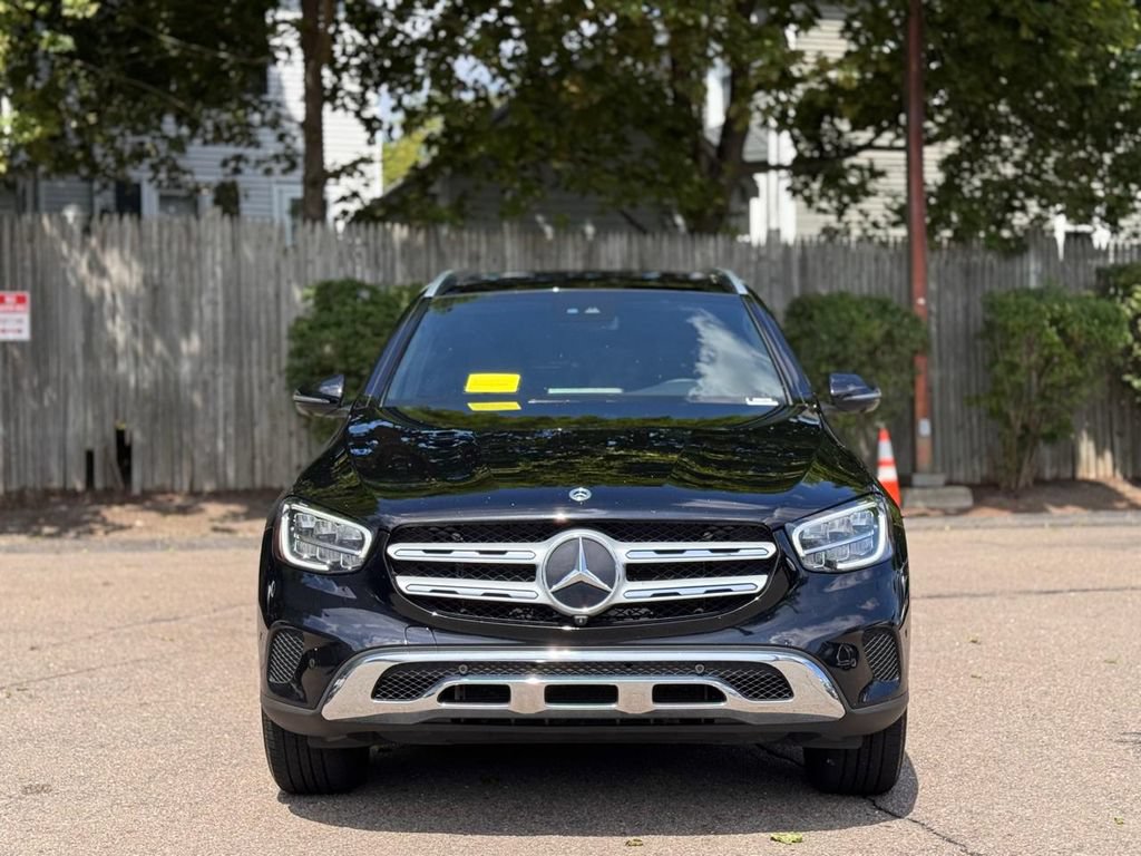 Used 2021 Mercedes-Benz GLC 300 4MATIC image 9