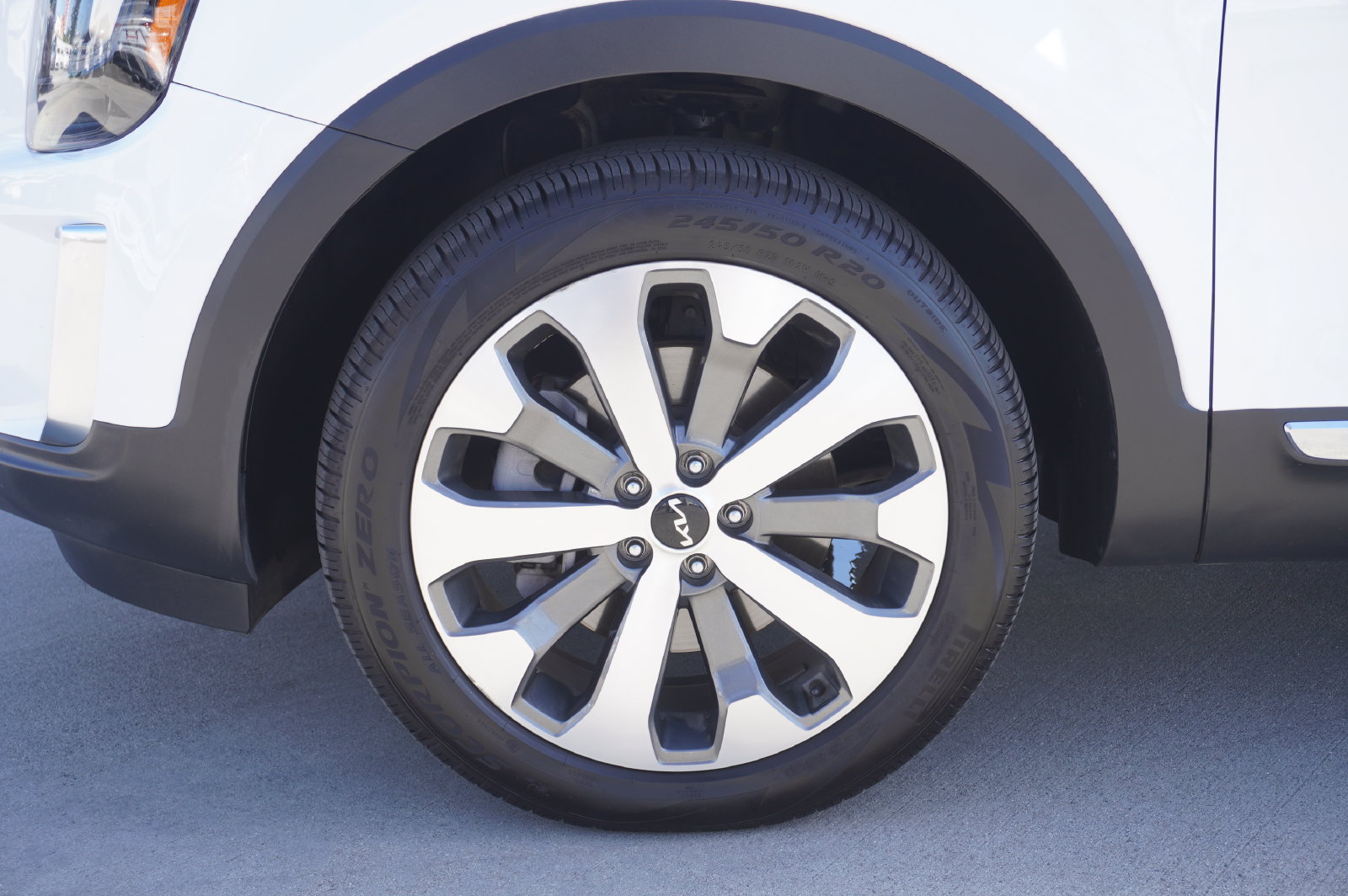 Used 2022 Kia Telluride EX w/ EX Premium Package FWD image 27