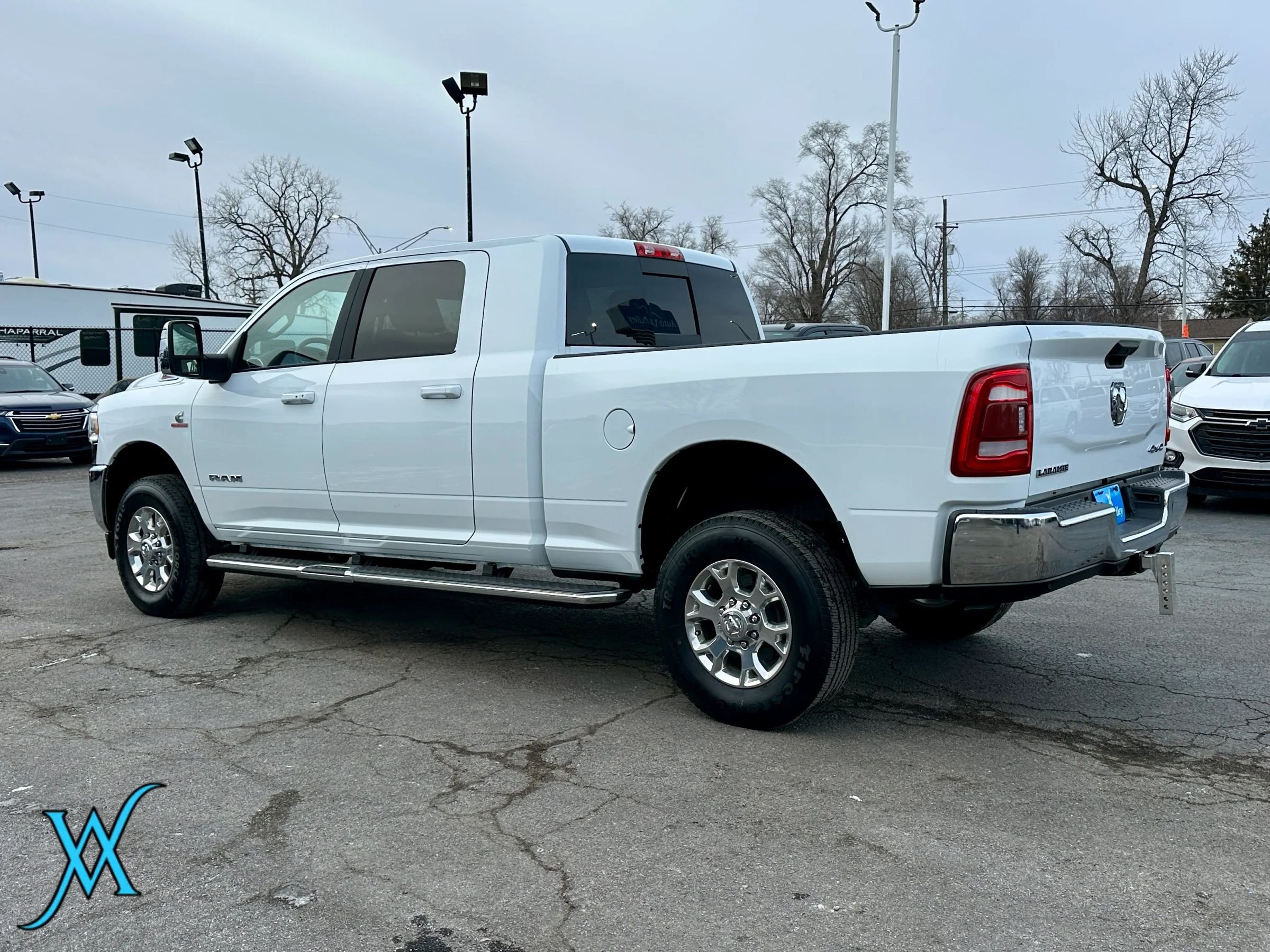 Used 2024 RAM 2500 Laramie AWD/4WD image 5
